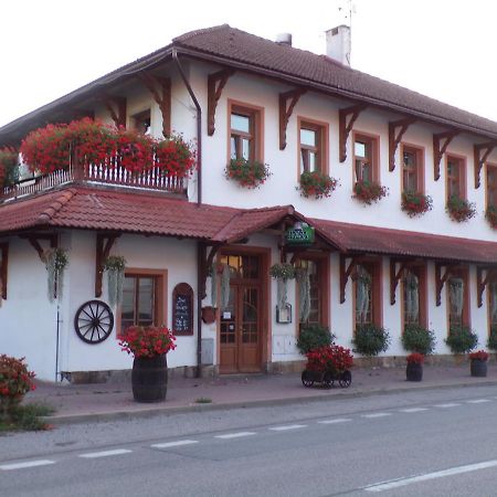 Penzion Restaurace U Helferu Libuň 外观 照片